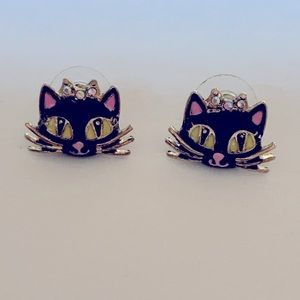 Betsey Johnson cat earrings cute!